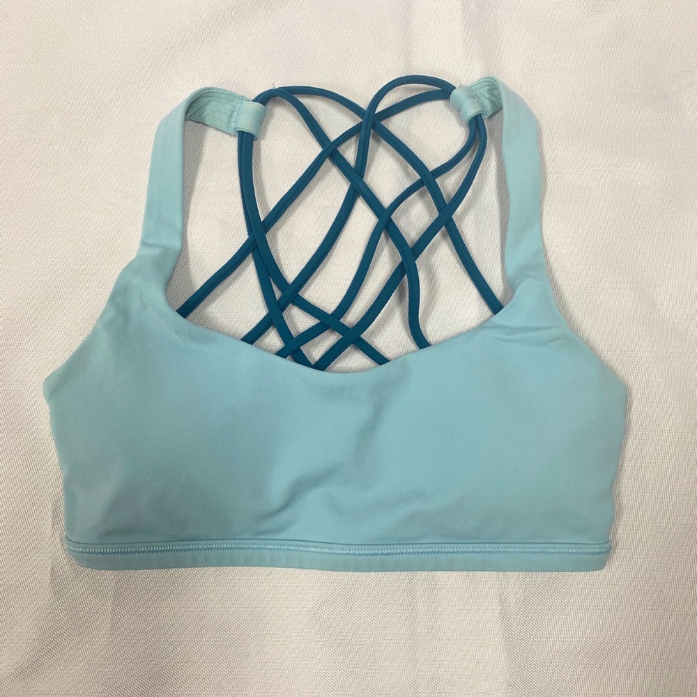 Lululemon Athletica Free To Be Wild Bra